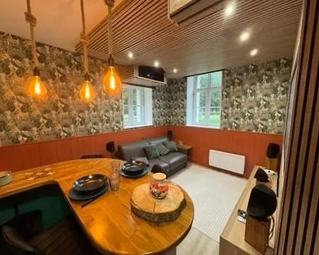 Sejour Chateau Moderne Avec Cinema